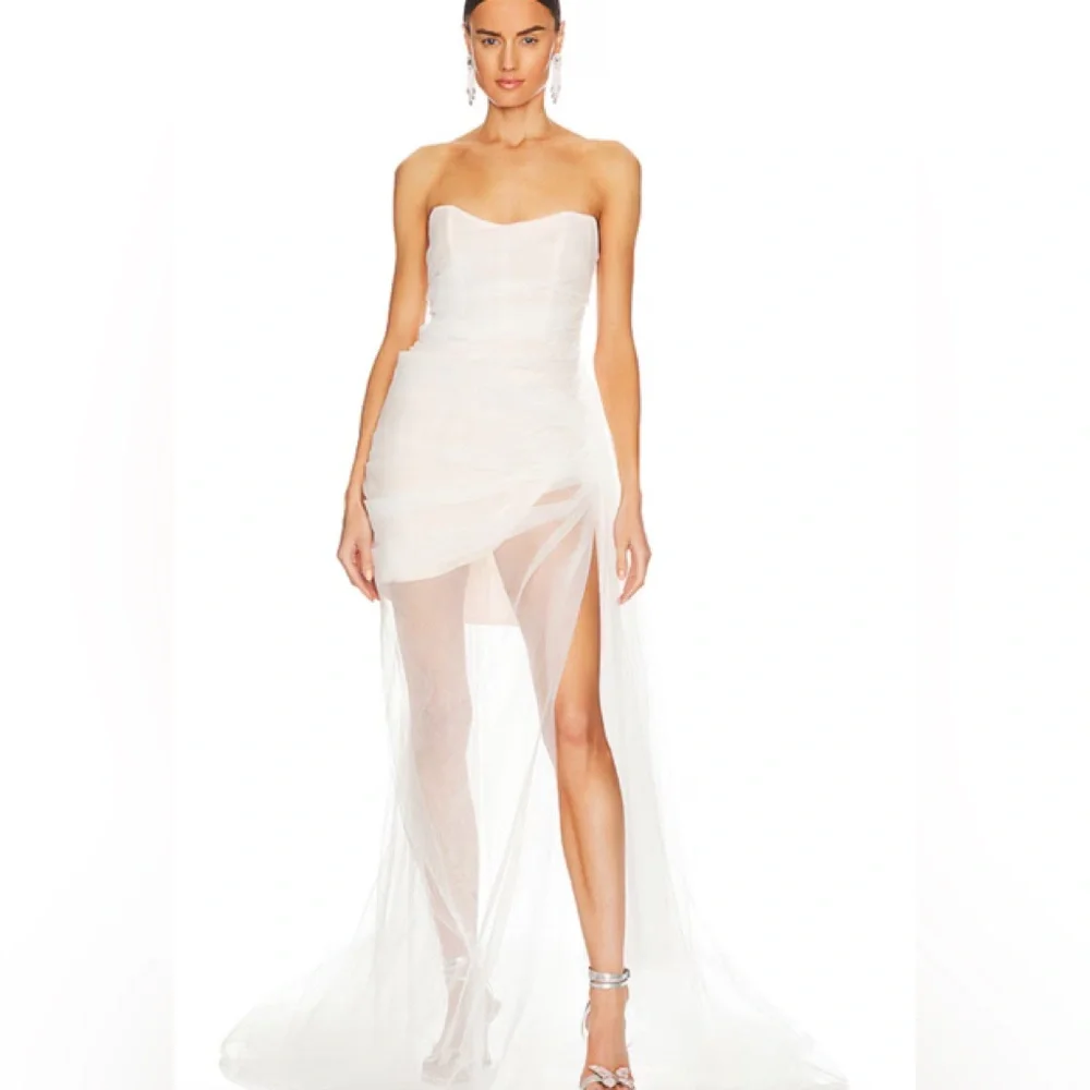 NWT The Bar Cleo Gown Blanc